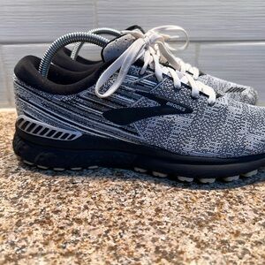 Brooks Gray and Black Men's/Unisex Knit Running Sneakers